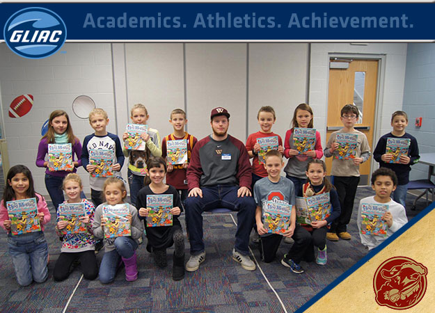 Walsh Baseball Reads to Louisville Third Graders