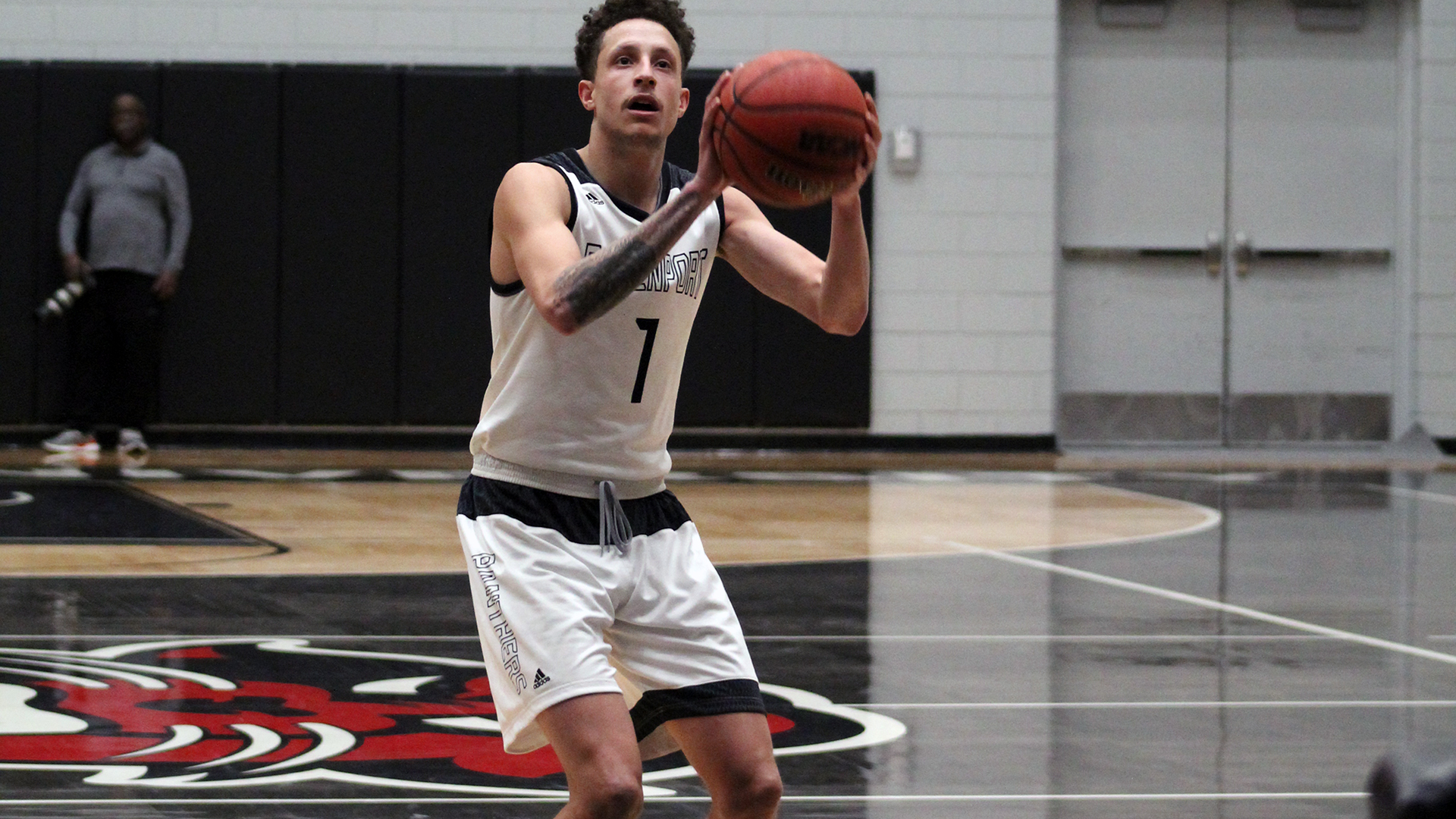 Davenport's win streak ended by Parkside in GLIAC action